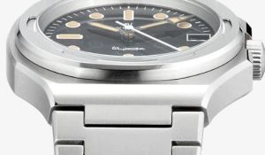 Yema Wristmaster Traveller sapphire Crystal