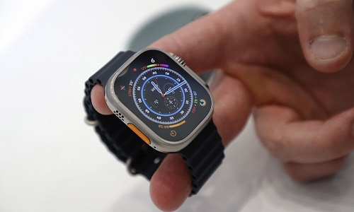 Best Apple Watch for Small Wrist: Top Picks for Apple watch