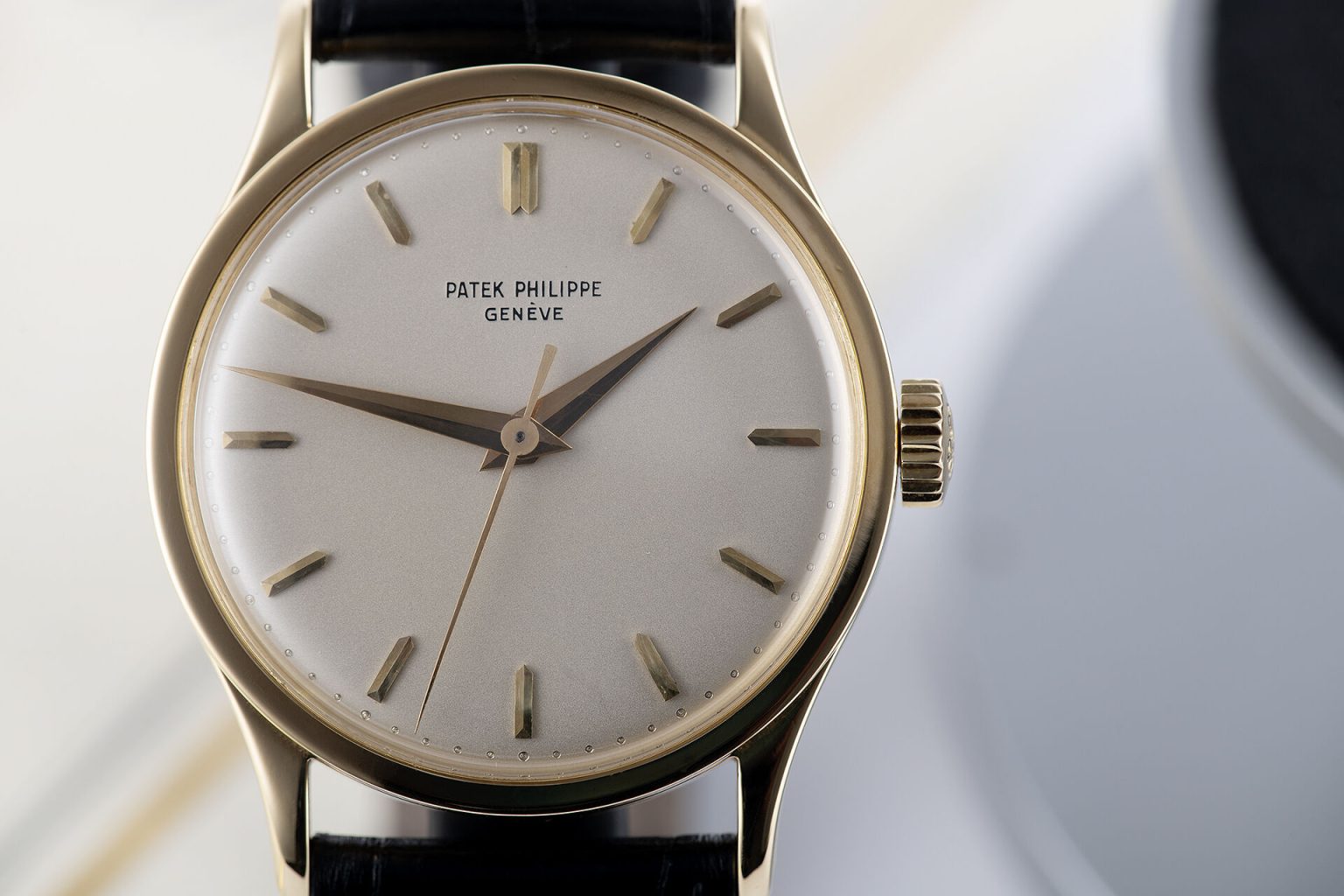 8 Best Vintage Patek Philippe Wrist Watch - Watchnificent