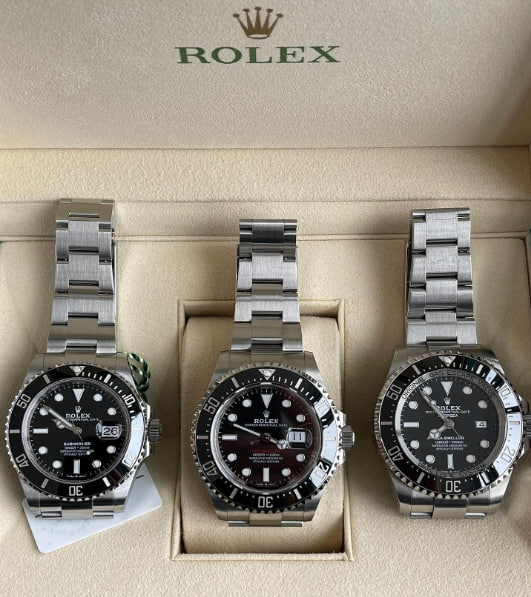 Rolex Sea-Dweller vs. Submariner: A Detailed Dive Watch Duel