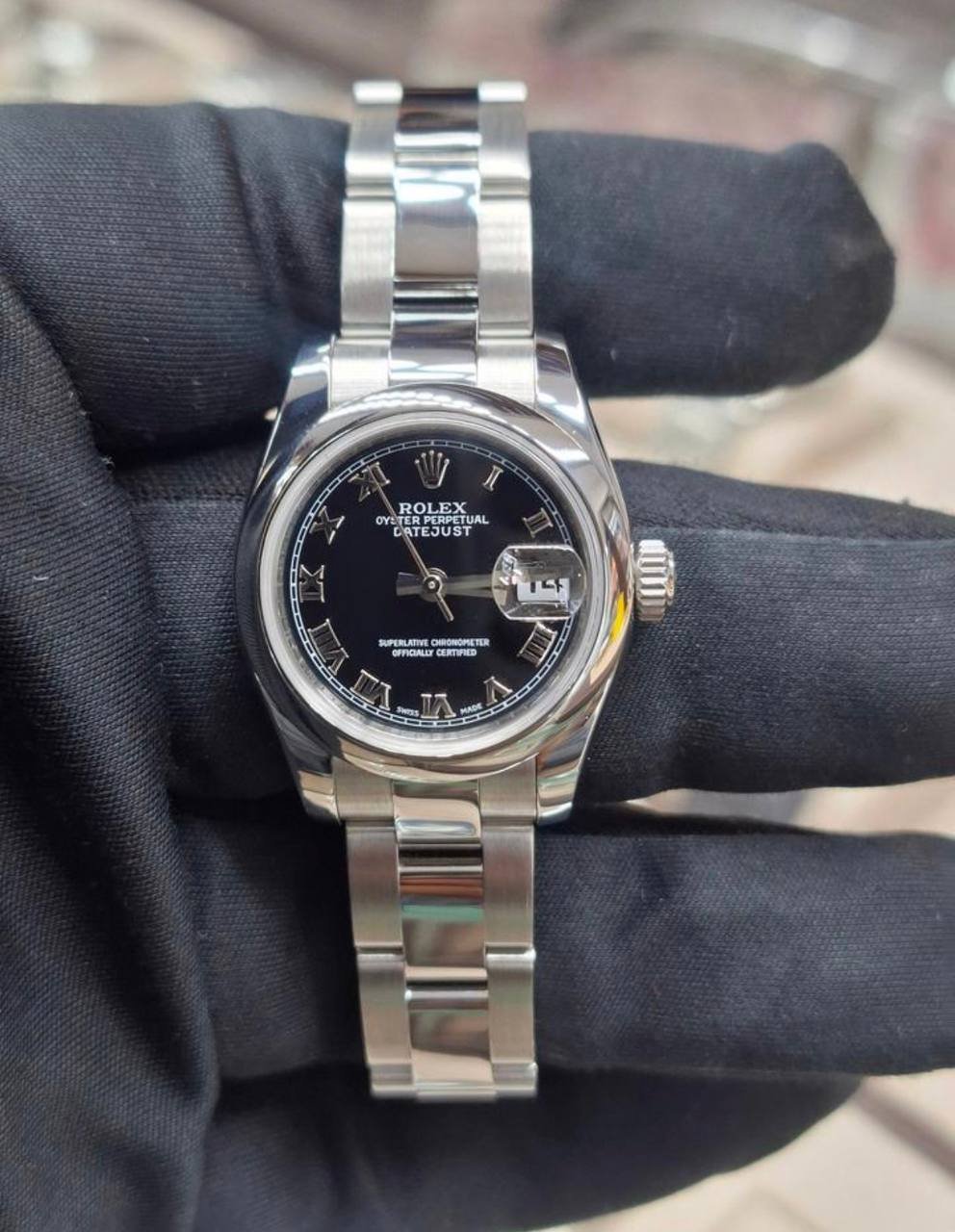 Rolex Lady-Datejust 179160 — 26mm Black Dial, Pre-Owned - Image 2